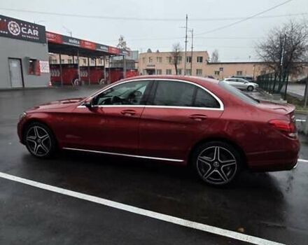 Красный Мерседес Ц-Класс, объемом двигателя 1.99 л и пробегом 92 тыс. км за 15000 $, фото 3 на Automoto.ua