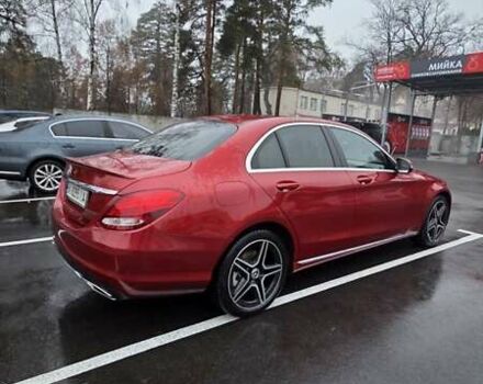 Красный Мерседес Ц-Класс, объемом двигателя 1.99 л и пробегом 92 тыс. км за 15000 $, фото 1 на Automoto.ua