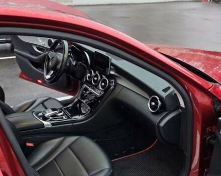 Красный Мерседес Ц-Класс, объемом двигателя 1.99 л и пробегом 92 тыс. км за 15000 $, фото 8 на Automoto.ua