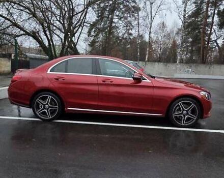 Красный Мерседес Ц-Класс, объемом двигателя 1.99 л и пробегом 92 тыс. км за 15000 $, фото 2 на Automoto.ua