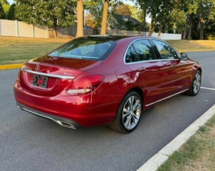 Красный Мерседес Ц-Класс, объемом двигателя 2 л и пробегом 70 тыс. км за 22600 $, фото 7 на Automoto.ua