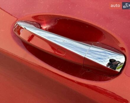 Красный Мерседес Ц-Класс, объемом двигателя 2 л и пробегом 182 тыс. км за 15900 $, фото 7 на Automoto.ua