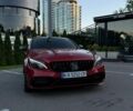 Красный Мерседес Ц-Класс, объемом двигателя 2 л и пробегом 170 тыс. км за 26000 $, фото 1 на Automoto.ua