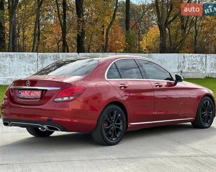 Красный Мерседес Ц-Класс, объемом двигателя 2 л и пробегом 182 тыс. км за 15900 $, фото 3 на Automoto.ua