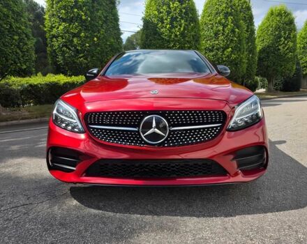 Красный Мерседес Ц-Класс, объемом двигателя 2 л и пробегом 31 тыс. км за 16900 $, фото 1 на Automoto.ua