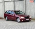Червоний Мерседес Ц-Клас, об'ємом двигуна 2.2 л та пробігом 452 тис. км за 3250 $, фото 1 на Automoto.ua