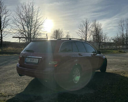 Червоний Мерседес Ц-Клас, об'ємом двигуна 2.2 л та пробігом 270 тис. км за 11000 $, фото 2 на Automoto.ua