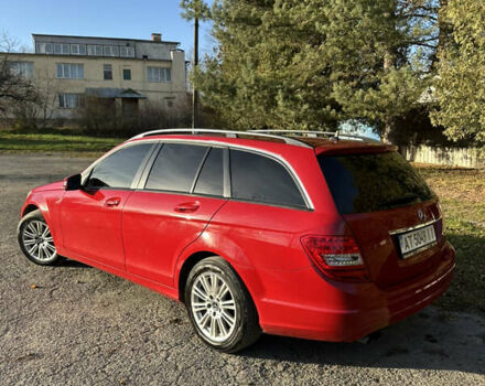 Червоний Мерседес Ц-Клас, об'ємом двигуна 2.2 л та пробігом 270 тис. км за 11000 $, фото 17 на Automoto.ua