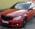 Червоний Мерседес Ц-Клас, об'ємом двигуна 2.2 л та пробігом 270 тис. км за 7800 $, фото 1 на Automoto.ua