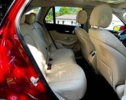 Красный Мерседес Ц-Класс, объемом двигателя 2 л и пробегом 45 тыс. км за 18000 $, фото 10 на Automoto.ua