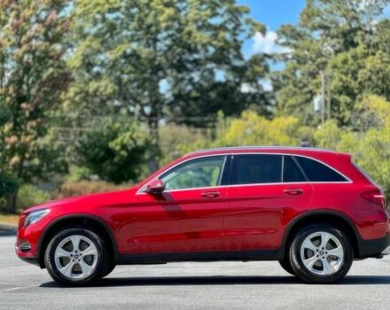 Красный Мерседес Ц-Класс, объемом двигателя 2 л и пробегом 45 тыс. км за 18000 $, фото 4 на Automoto.ua