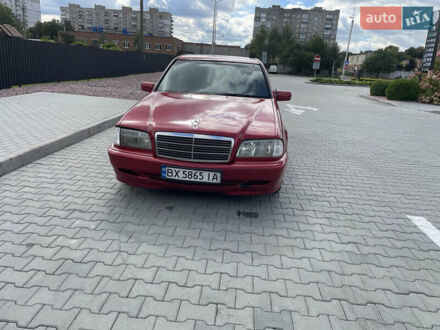 Червоний Мерседес Ц-Клас, об'ємом двигуна 1.8 л та пробігом 403 тис. км за 2500 $, фото 1 на Automoto.ua