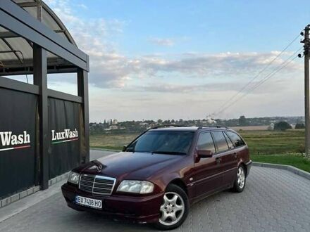 Мерседес Ц-Класс 1999 в Шумск на Automoto.ua Красный Мерседес Ц-Класс, объемом двигателя 1.8 л и пробегом 280 тыс. км за 1900 $, фото 1 на Automoto.ua