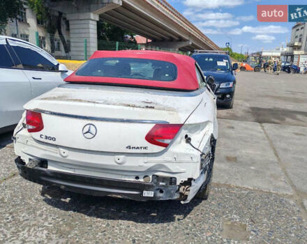 Мерседес Ц-Клас, об'ємом двигуна 2 л та пробігом 88 тис. км за 14300 $, фото 2 на Automoto.ua