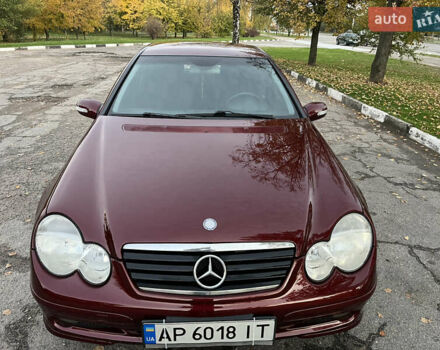 Мерседес Ц-Клас, об'ємом двигуна 2.15 л та пробігом 400 тис. км за 7500 $, фото 8 на Automoto.ua