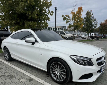 Мерседес Ц-Класс, объемом двигателя 2.14 л и пробегом 46 тыс. км за 30900 $, фото 2 на Automoto.ua