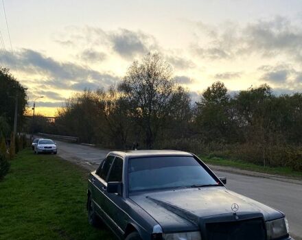 Мерседес Ц-Клас, об'ємом двигуна 2 л та пробігом 840 тис. км за 1500 $, фото 4 на Automoto.ua