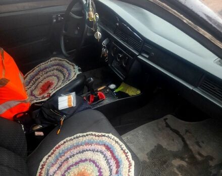 Мерседес Ц-Класс, объемом двигателя 2 л и пробегом 180 тыс. км за 650 $, фото 8 на Automoto.ua