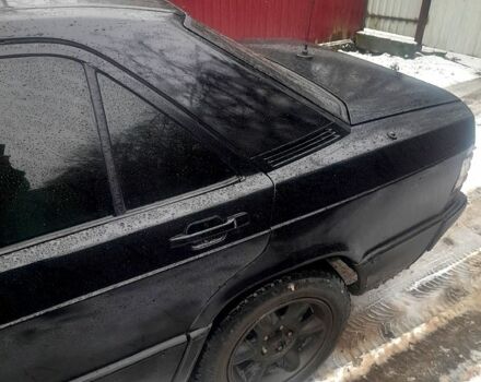 Мерседес Ц-Класс, объемом двигателя 2 л и пробегом 180 тыс. км за 650 $, фото 4 на Automoto.ua