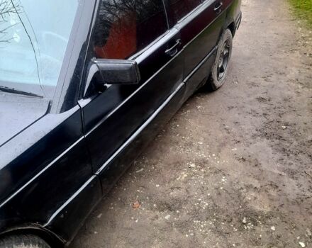 Мерседес Ц-Клас, об'ємом двигуна 2 л та пробігом 180 тис. км за 650 $, фото 1 на Automoto.ua