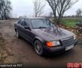 Мерседес Ц-Класс, объемом двигателя 1.8 л и пробегом 320 тыс. км за 2100 $, фото 1 на Automoto.ua