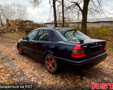 Мерседес Ц-Класс, объемом двигателя 1.8 л и пробегом 160 тыс. км за 2000 $, фото 2 на Automoto.ua