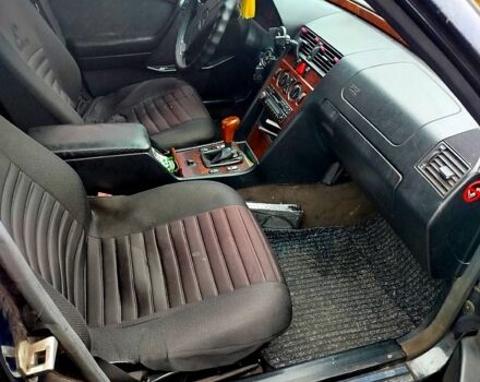 Мерседес Ц-Класс, объемом двигателя 2.5 л и пробегом 0 тыс. км за 3200 $, фото 10 на Automoto.ua