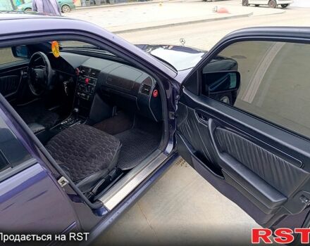 Мерседес Ц-Клас, об'ємом двигуна 2.3 л та пробігом 350 тис. км за 4500 $, фото 8 на Automoto.ua