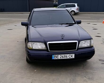 Мерседес Ц-Клас, об'ємом двигуна 2.3 л та пробігом 350 тис. км за 4500 $, фото 1 на Automoto.ua