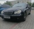 Мерседес Ц-Класс, объемом двигателя 2 л и пробегом 200 тыс. км за 3800 $, фото 3 на Automoto.ua