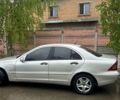Мерседес Ц-Класс, объемом двигателя 2.2 л и пробегом 200 тыс. км за 1999 $, фото 6 на Automoto.ua