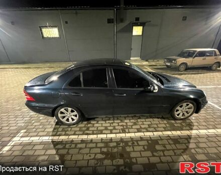 Мерседес Ц-Класс, объемом двигателя 2.2 л и пробегом 257 тыс. км за 6000 $, фото 9 на Automoto.ua