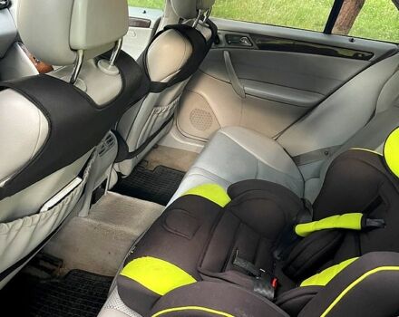 Мерседес Ц-Клас, об'ємом двигуна 2 л та пробігом 34 тис. км за 4750 $, фото 8 на Automoto.ua