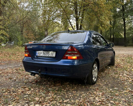 Мерседес Ц-Клас, об'ємом двигуна 2.15 л та пробігом 325 тис. км за 5500 $, фото 13 на Automoto.ua