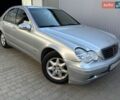 Мерседес Ц-Класс, объемом двигателя 2.1 л и пробегом 420 тыс. км за 3700 $, фото 1 на Automoto.ua