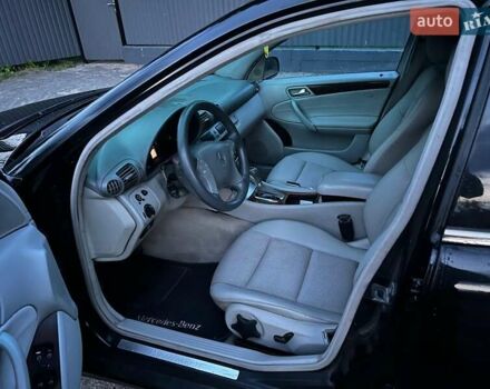Мерседес Ц-Класс, объемом двигателя 1.8 л и пробегом 211 тыс. км за 6500 $, фото 3 на Automoto.ua