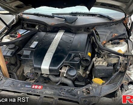 Мерседес Ц-Клас, об'ємом двигуна 2.6 л та пробігом 390 тис. км за 1700 $, фото 7 на Automoto.ua