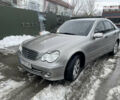 Мерседес Ц-Класс, объемом двигателя 2.2 л и пробегом 370 тыс. км за 7400 $, фото 11 на Automoto.ua