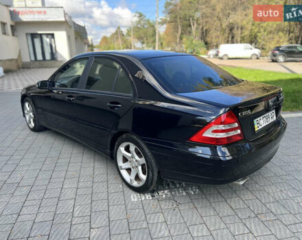 Мерседес Ц-Клас, об'ємом двигуна 1.8 л та пробігом 210 тис. км за 8200 $, фото 1 на Automoto.ua