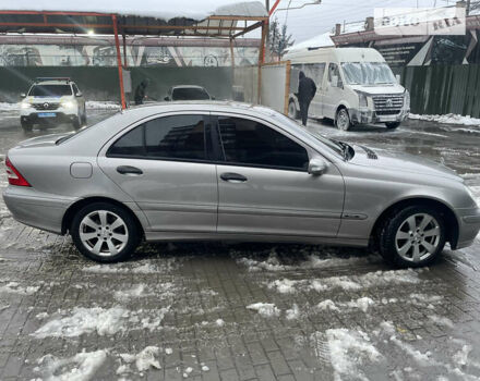 Мерседес Ц-Класс, объемом двигателя 2.2 л и пробегом 370 тыс. км за 7400 $, фото 3 на Automoto.ua