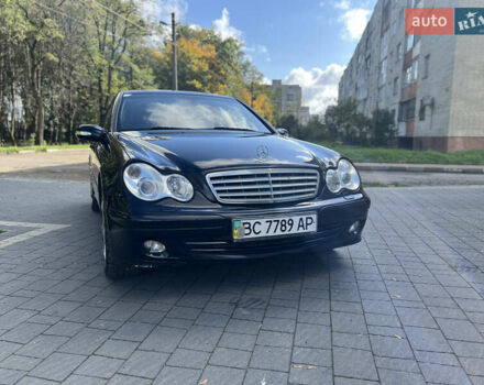 Мерседес Ц-Клас, об'ємом двигуна 1.8 л та пробігом 210 тис. км за 8200 $, фото 4 на Automoto.ua