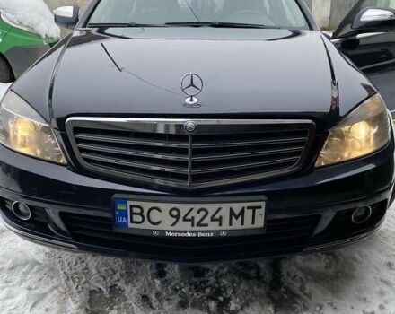 Мерседес Ц-Клас, об'ємом двигуна 0 л та пробігом 272 тис. км за 10000 $, фото 4 на Automoto.ua