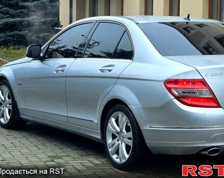 Мерседес Ц-Клас, об'ємом двигуна 3 л та пробігом 190 тис. км за 8200 $, фото 1 на Automoto.ua