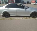 Мерседес Ц-Клас, об'ємом двигуна 3 л та пробігом 210 тис. км за 9900 $, фото 3 на Automoto.ua