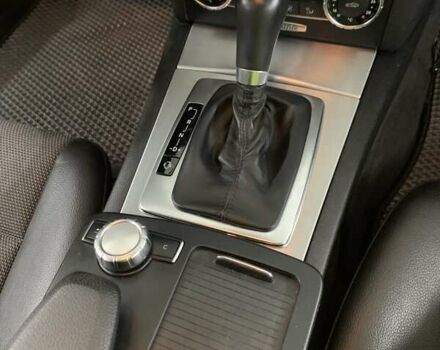 Мерседес Ц-Класс, объемом двигателя 2.1 л и пробегом 236 тыс. км за 13800 $, фото 9 на Automoto.ua