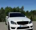 Мерседес Ц-Класс, объемом двигателя 3.5 л и пробегом 210 тыс. км за 9000 $, фото 1 на Automoto.ua