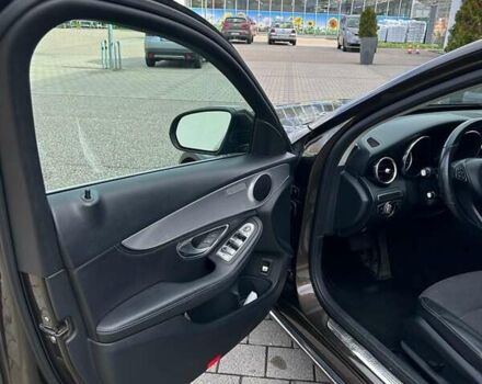 Мерседес Ц-Клас, об'ємом двигуна 1.8 л та пробігом 175 тис. км за 19000 $, фото 17 на Automoto.ua