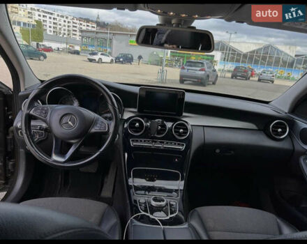 Мерседес Ц-Клас, об'ємом двигуна 1.8 л та пробігом 175 тис. км за 19000 $, фото 4 на Automoto.ua