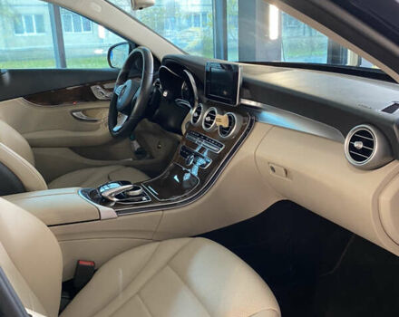 Мерседес Ц-Класс, объемом двигателя 2 л и пробегом 52 тыс. км за 22777 $, фото 7 на Automoto.ua