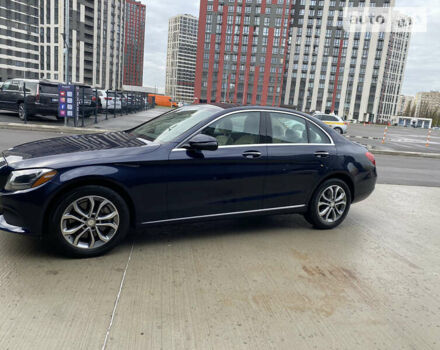 Мерседес Ц-Класс, объемом двигателя 2 л и пробегом 52 тыс. км за 22777 $, фото 1 на Automoto.ua